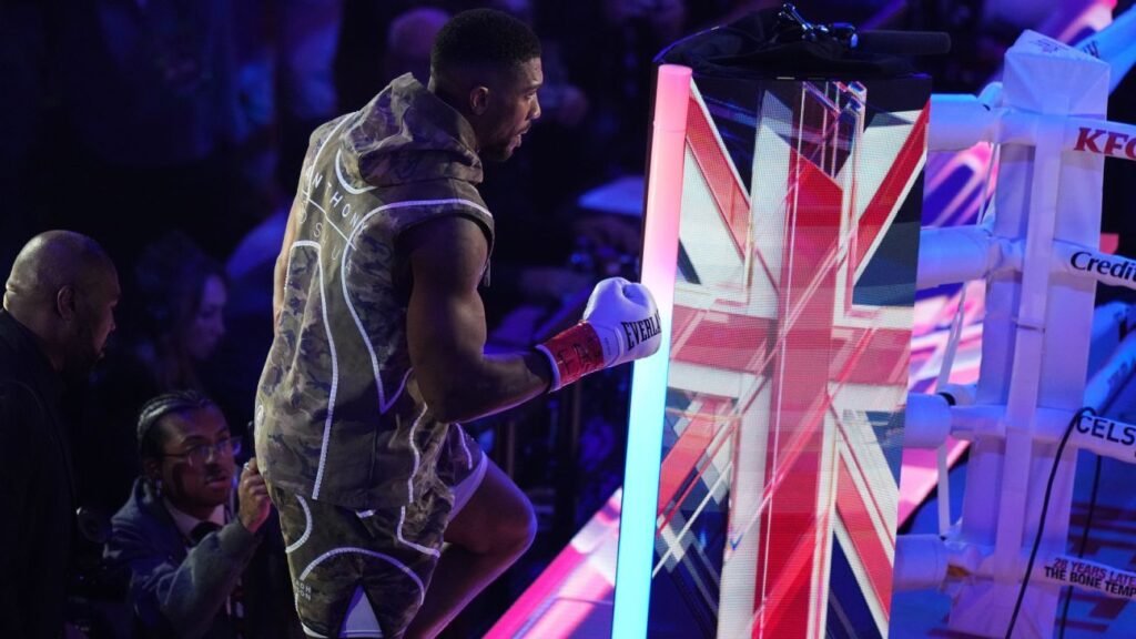 Anthony Joshua sufre un accidente de auto y resulta lesionado