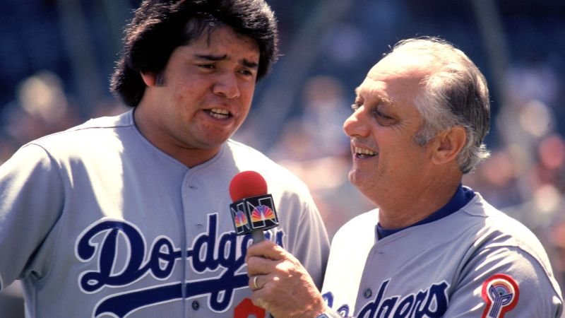 Fernando Valenzuela: Una leyenda excepcional dentro y fuera del campo