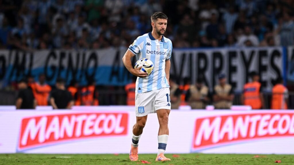 Luciano Vietto sorprende con su inesperada salida de Racing