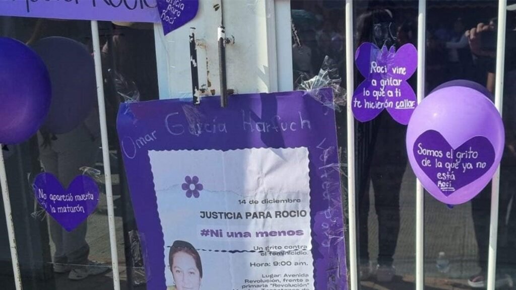 Madre de familia asesinada en su hogar; la vigilaban desde un vehículo