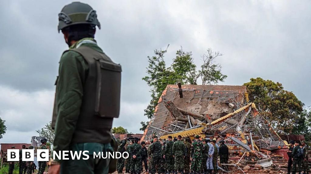 Mapas coloniales y un templo milenario: la historia del violento conflicto entre Tailandia y Camboya