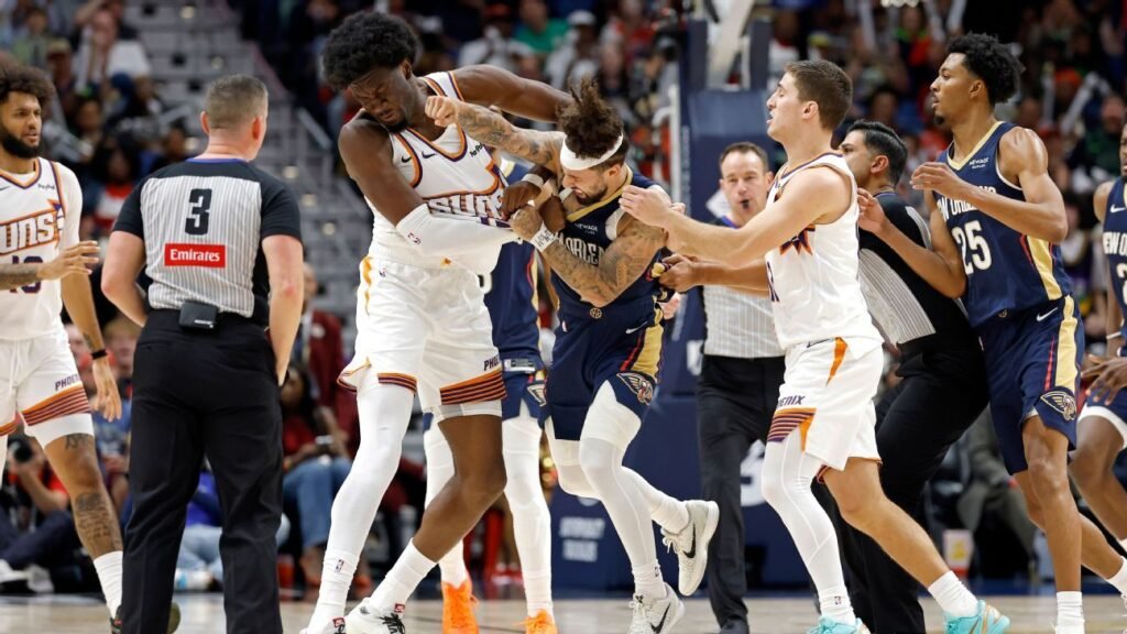 NBA: Alvarado y Williams sancionados tras incidente violento