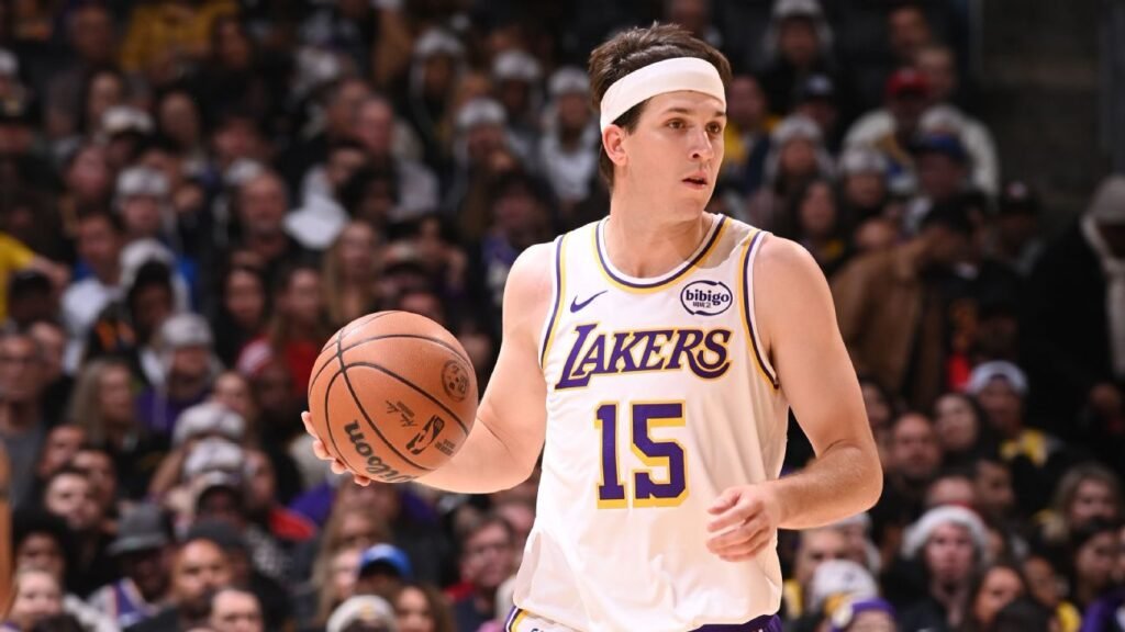 Reaves estará ausente por lo menos 4 semanas debido a una lesión.