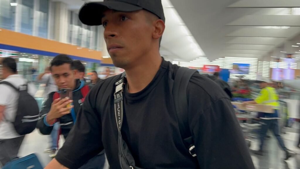 Sepúlveda reconoce que dejar Cruz Azul fue complicado; "un gran desafío" para Chivas.