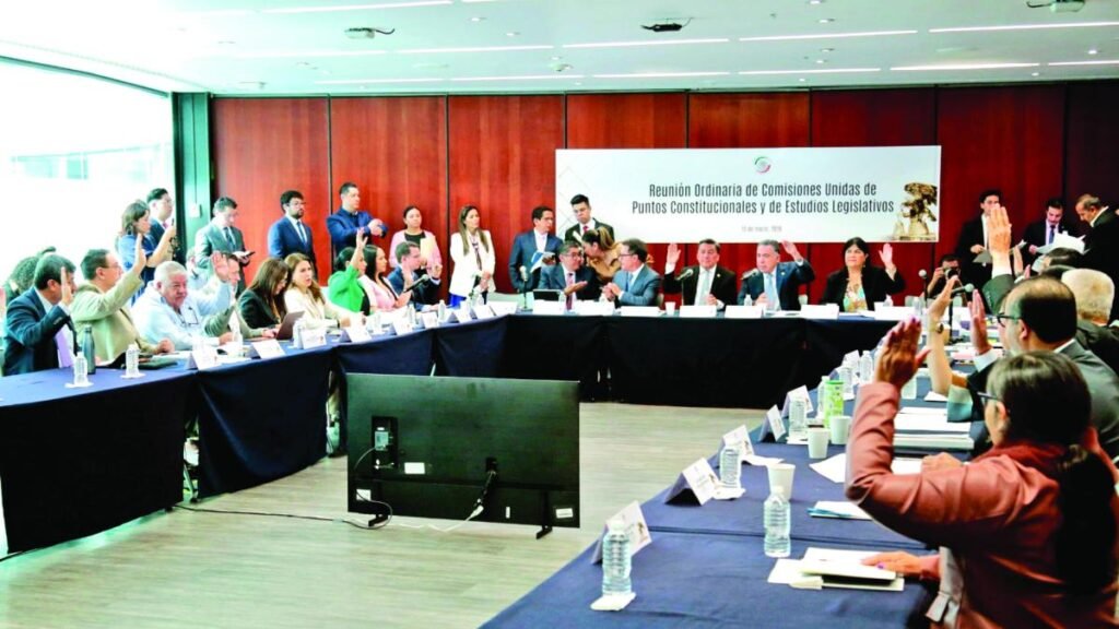 Avanza la restricción a las megapensiones; se espera aprobación hoy y votación de la reforma en el Senado