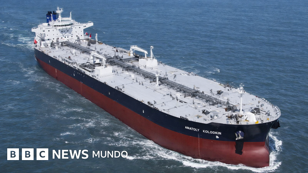 El impacto del buque ruso de petróleo en una Cuba al borde del colapso tras meses de bloqueo estadounidense.