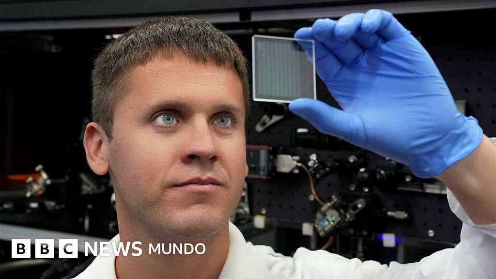 ¿Qué son los "cristales de memoria" que retan la física y podrían resolver el almacenamiento masivo de datos?