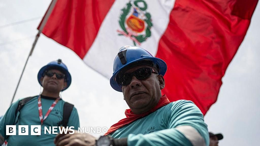 Crisis políticas y su impacto en la "economía zombi" de Perú: el fin del mito del crecimiento ilimitado