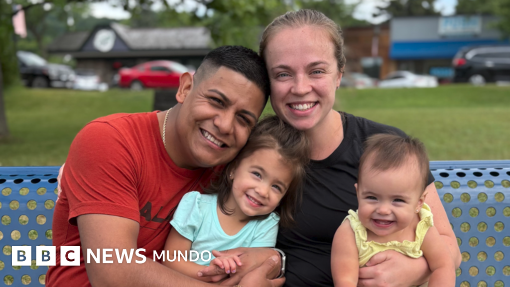 "El sueño mexicano": mujeres estadounidenses que eligen México para reunirse con sus maridos deportados