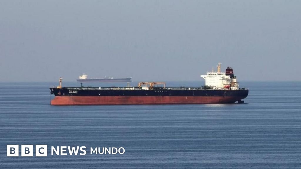 Irán se ríe de Trump: el peaje marítimo en el Estrecho de Ormuz tras su cambio de régimen