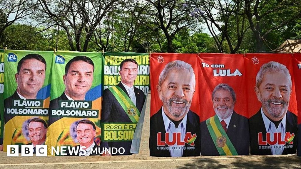 Flávio Bolsonaro vs. Jair: Comparativa y el impacto de la contienda con Lula en la presidencia de Brasil cuatro años después.
